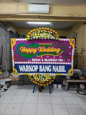 Papan Bunga di Bojanegara Padamara